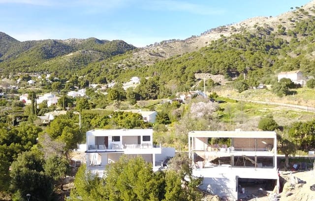Building Plot for sale in Mijas - € 409,500 (Ref: 8800125)