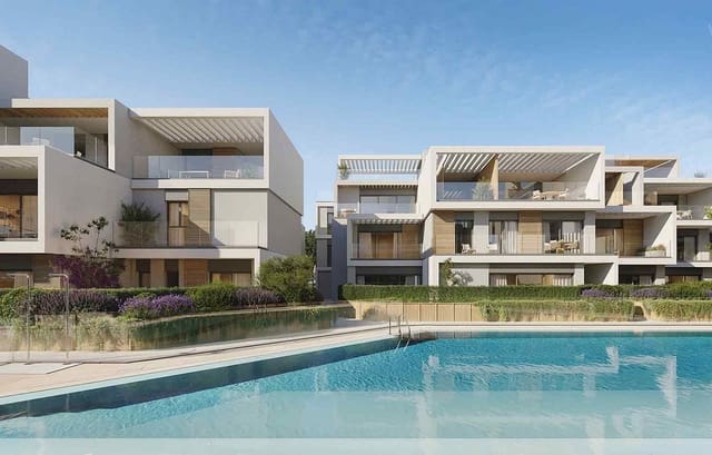 2 bedroom Apartment for sale in Nueva Andalucia, Marbella with pool garage - € 820,000 (Ref: 8826023)