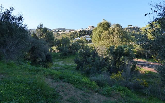 Byggetomt til salgs i Benalmádena pueblo, Benalmádena - € 549 000 (Ref: 8830203)