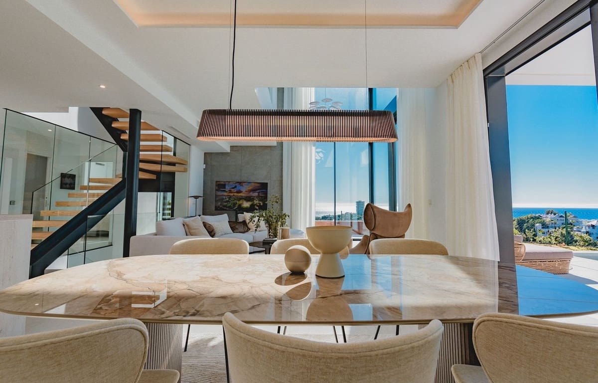 4 sypialnia Dom blizniak na sprzedaż w Marbella z basenem garażem - 1 675 000 € (Ref: 8834910)