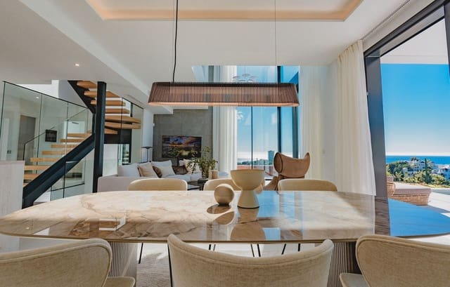 4 sypialnia Dom blizniak na sprzedaż w Marbella z basenem garażem - 1 675 000 € (Ref: 8834910)