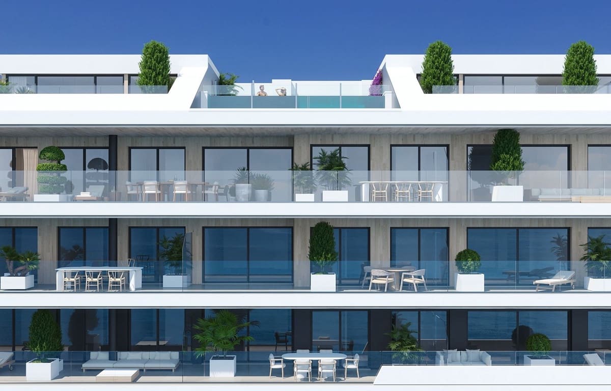Apartamento de 2 habitaciones en Fuengirola en venta con piscina garaje - 490.000 € (Ref: 8837997)
