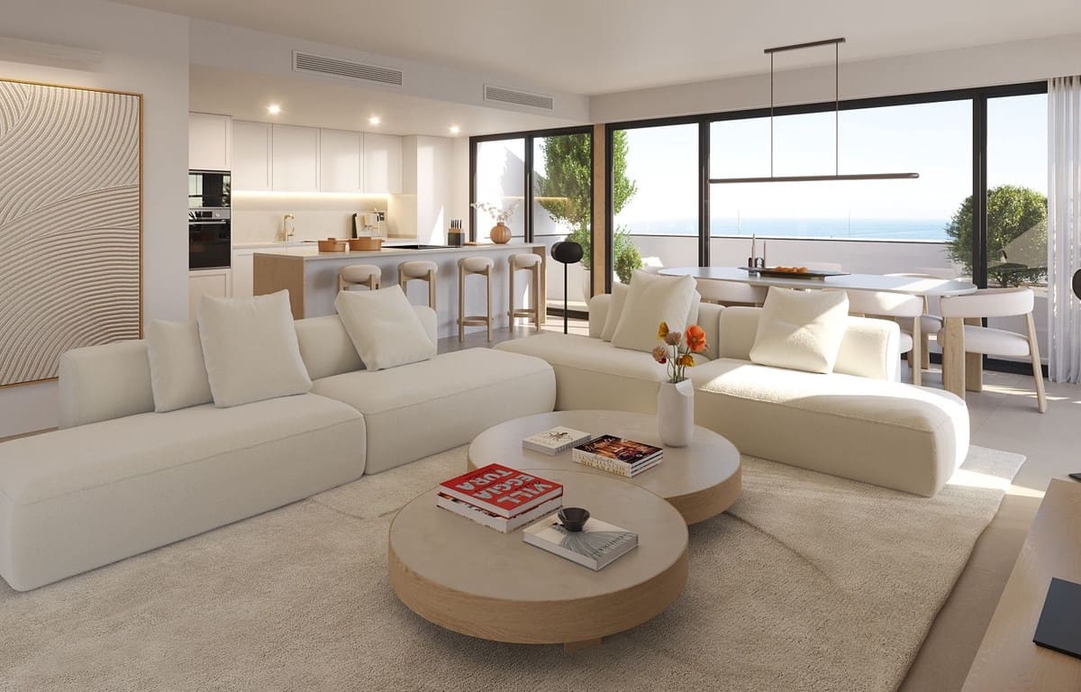 2 bedroom Apartment for sale in Fuengirola with pool garage - € 520,000 (Ref: 8837997)