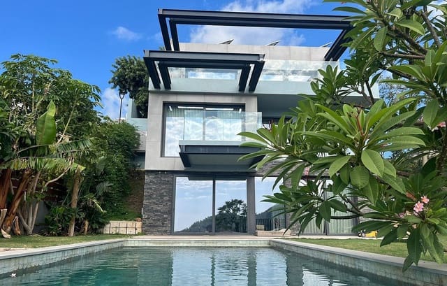 4 makuuhuone Huvila myytävänä paikassa Mijas Costa, Mijas - 1 600 000 € (Ref: 8852000)