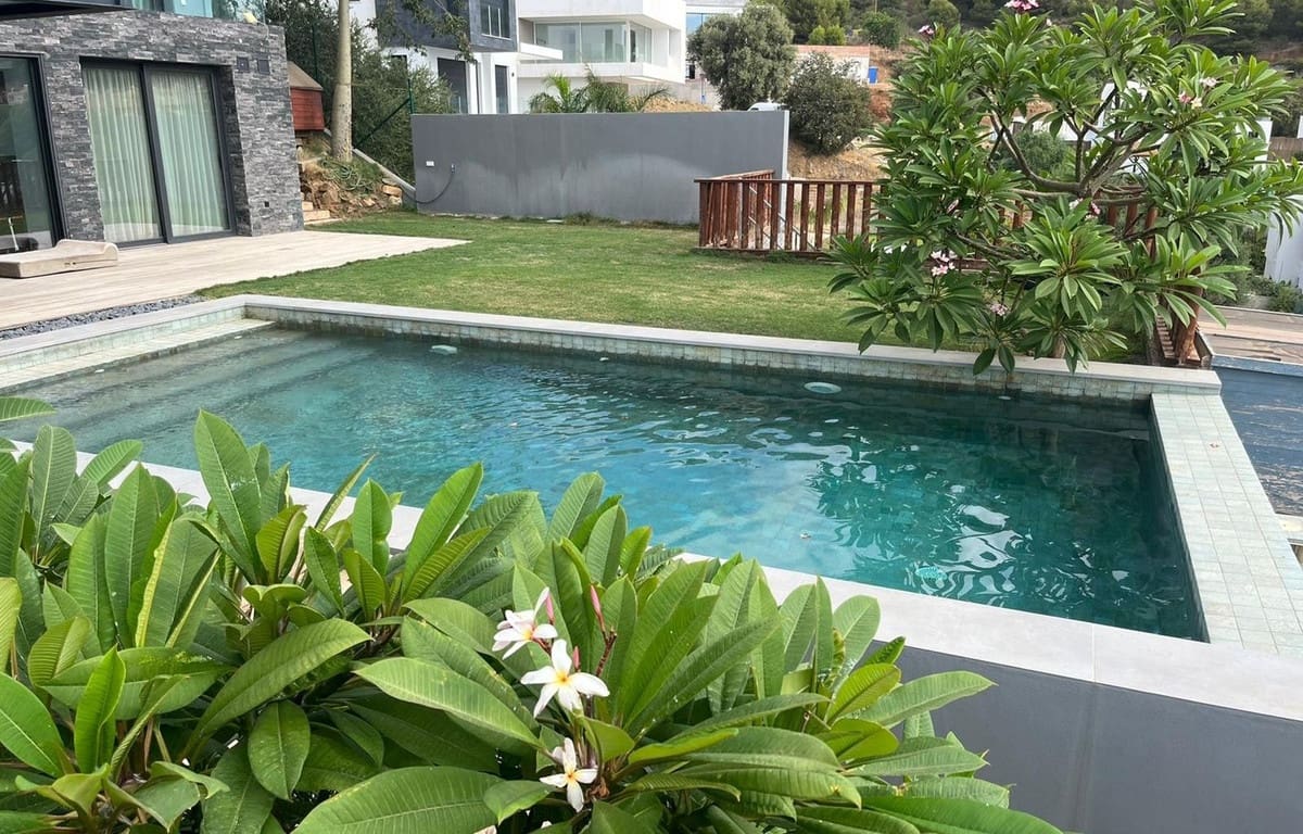 4 chambre Villa/Maison à vendre à Mijas Costa - 1 600 000 € (Ref: 8852000)