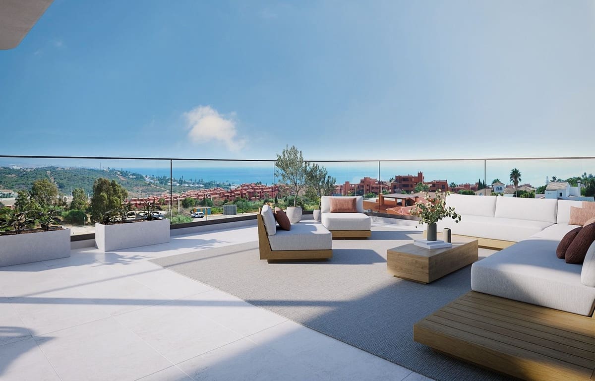 2 quarto Apartamento para venda em Estepona com piscina garagem - 569 150 € (Ref: 8881122)