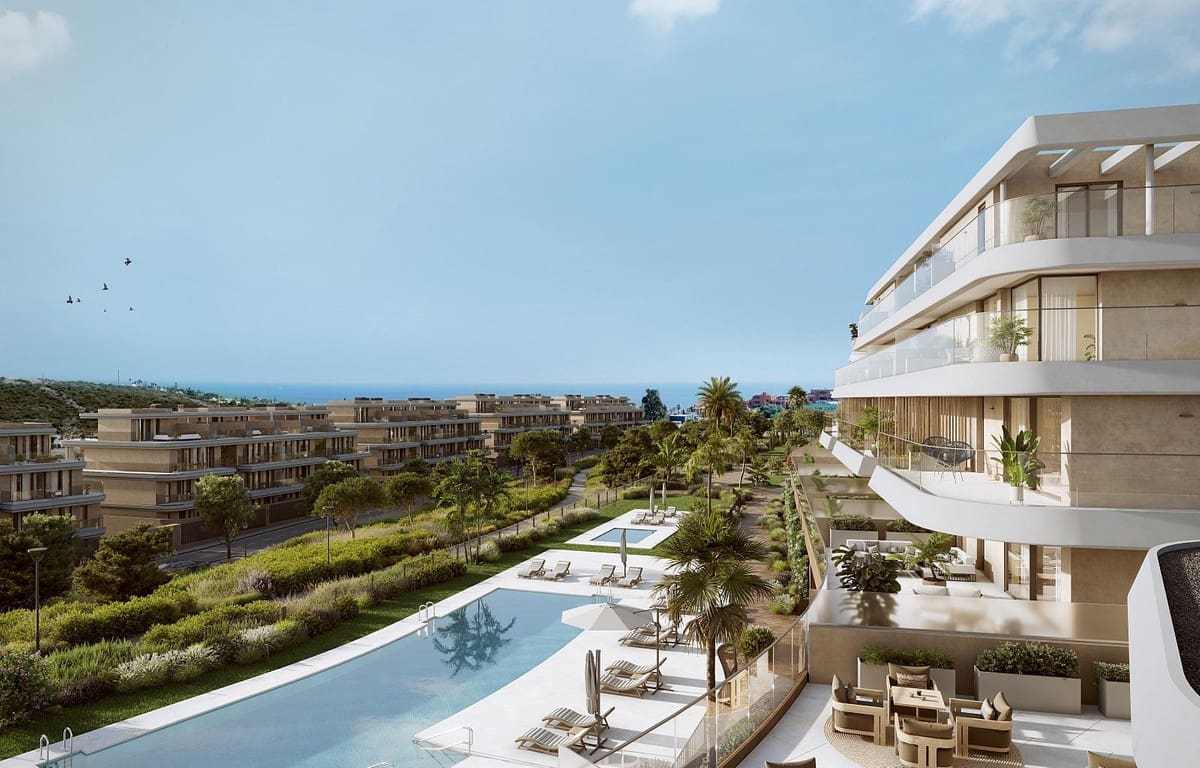 2 quarto Apartamento para venda em Estepona com piscina garagem - 569 150 € (Ref: 8881122)