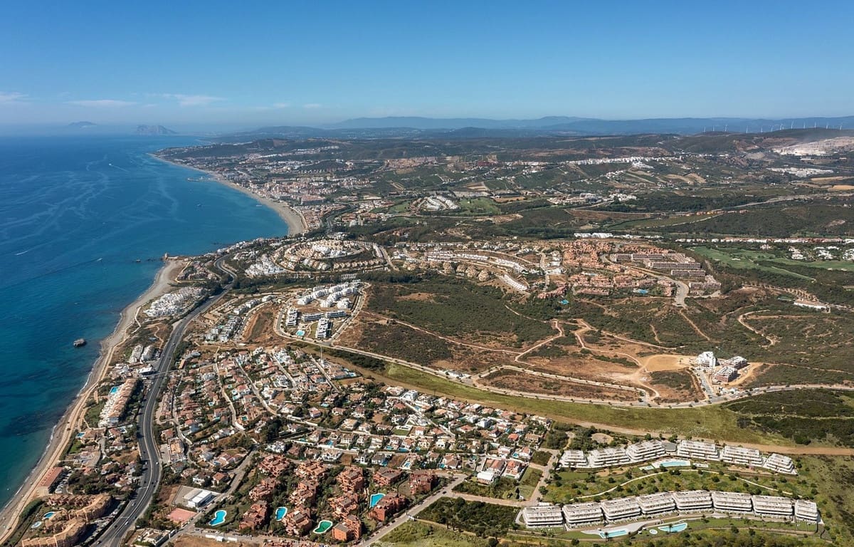 2 quarto Apartamento para venda em Estepona com piscina garagem - 569 150 € (Ref: 8881122)