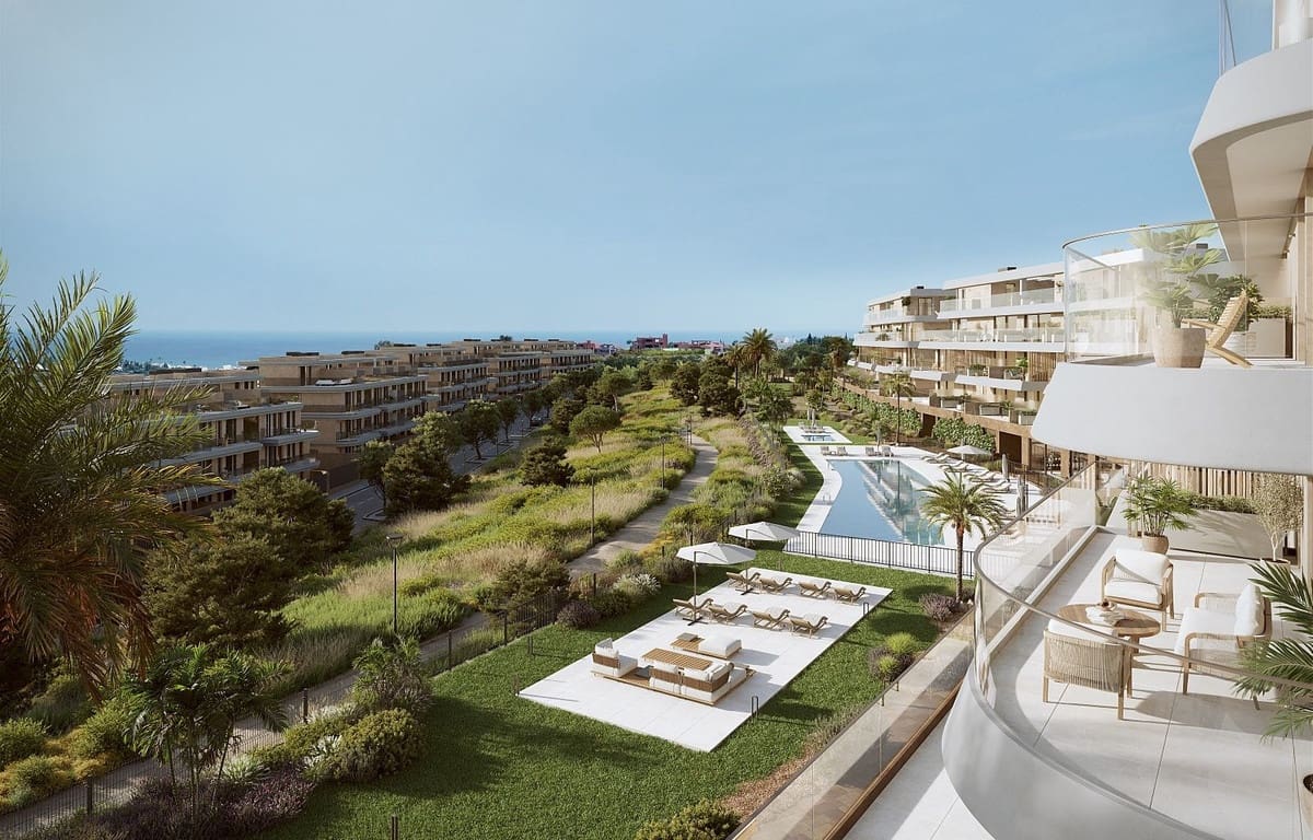 2 Zimmer Apartment zu verkaufen in Estepona mit Pool Garage - 539.000 € (Ref: 8881122)