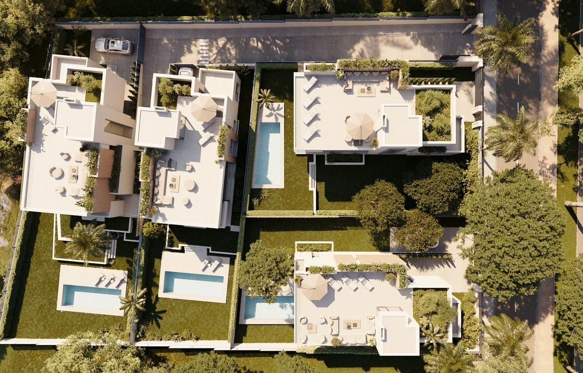 4 bedroom Villa for sale in Elviria with pool garage - € 3,400,000 (Ref: 8901457)