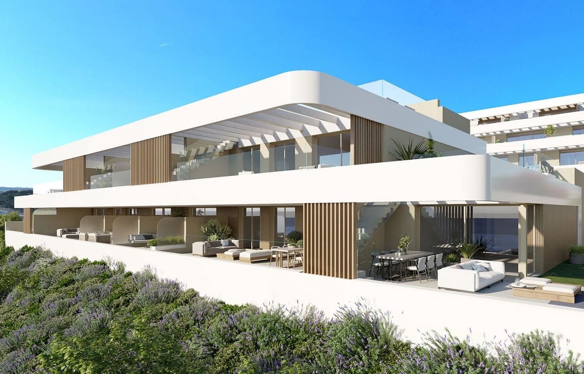 2 soverom Leilighet til salgs i Estepona med svømmebasseng garasje - € 550 000 (Ref: 8909684)
