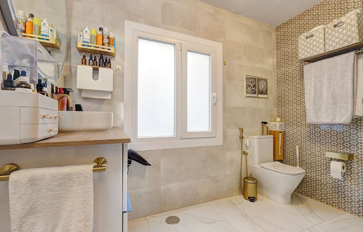 5 bedroom Apartment for sale in Malaga city - € 595,000 (Ref: 8936279)