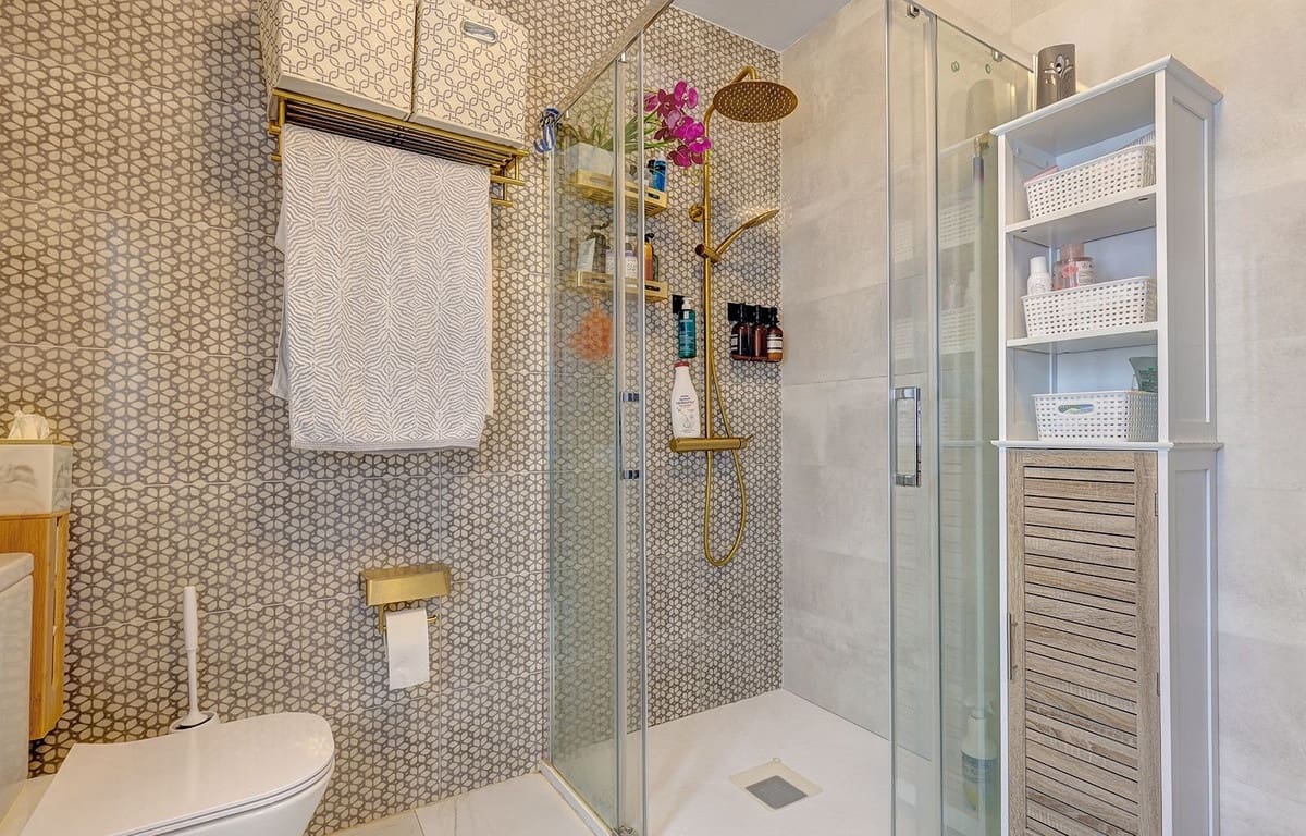 5 bedroom Apartment for sale in Malaga city - € 595,000 (Ref: 8936279)