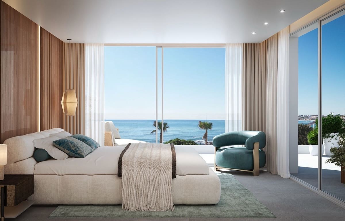 4 bedroom Villa for sale in Mijas Costa with pool garage - € 1,835,000 (Ref: 8949503)