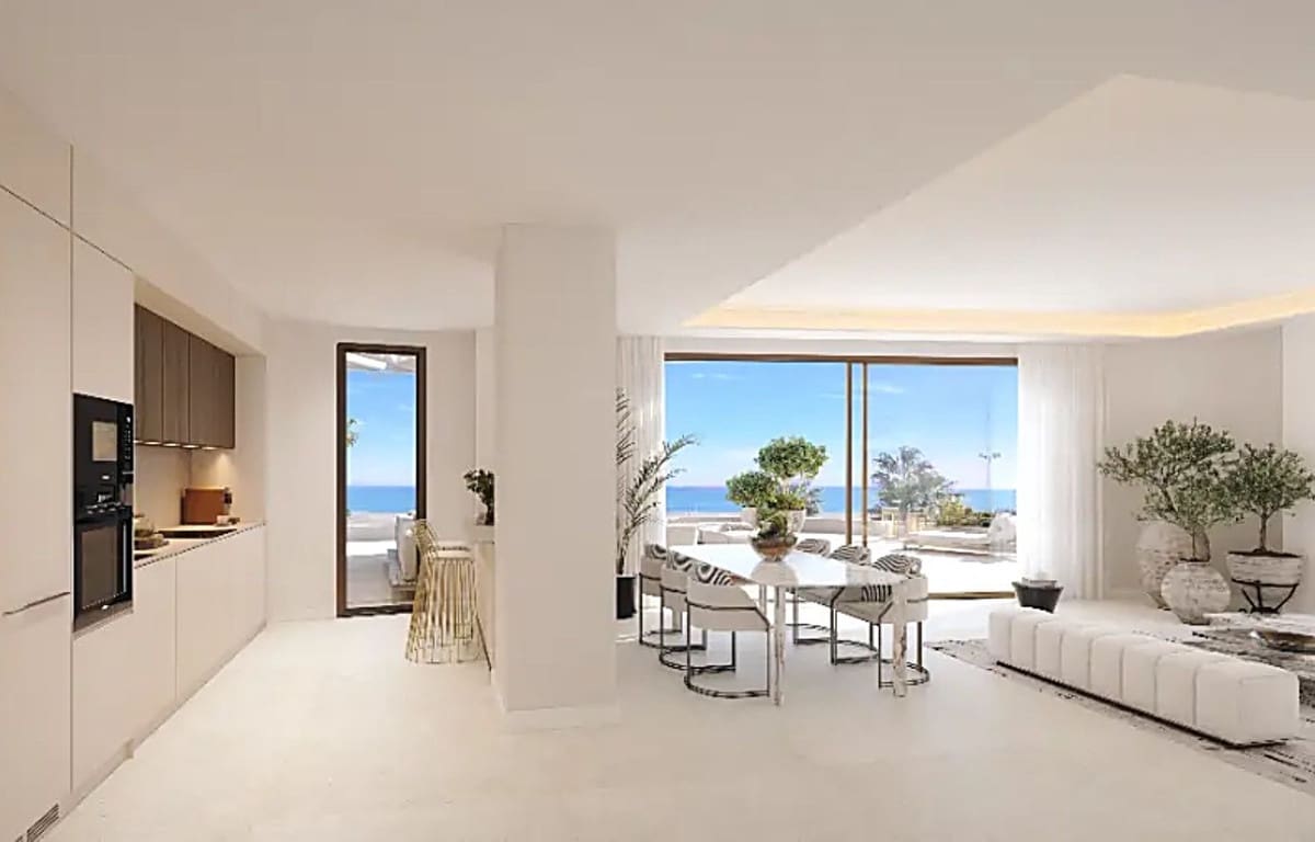 2 soverom Leilighet til salgs i Malaga by med svømmebasseng garasje - € 1 190 000 (Ref: 9013497)