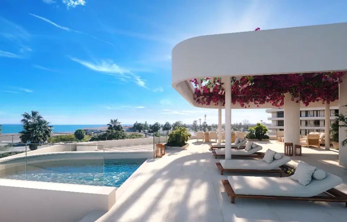 Apartamento de 2 habitaciones en Málaga ciudad en venta con piscina garaje - 1.190.000 € (Ref: 9013497)