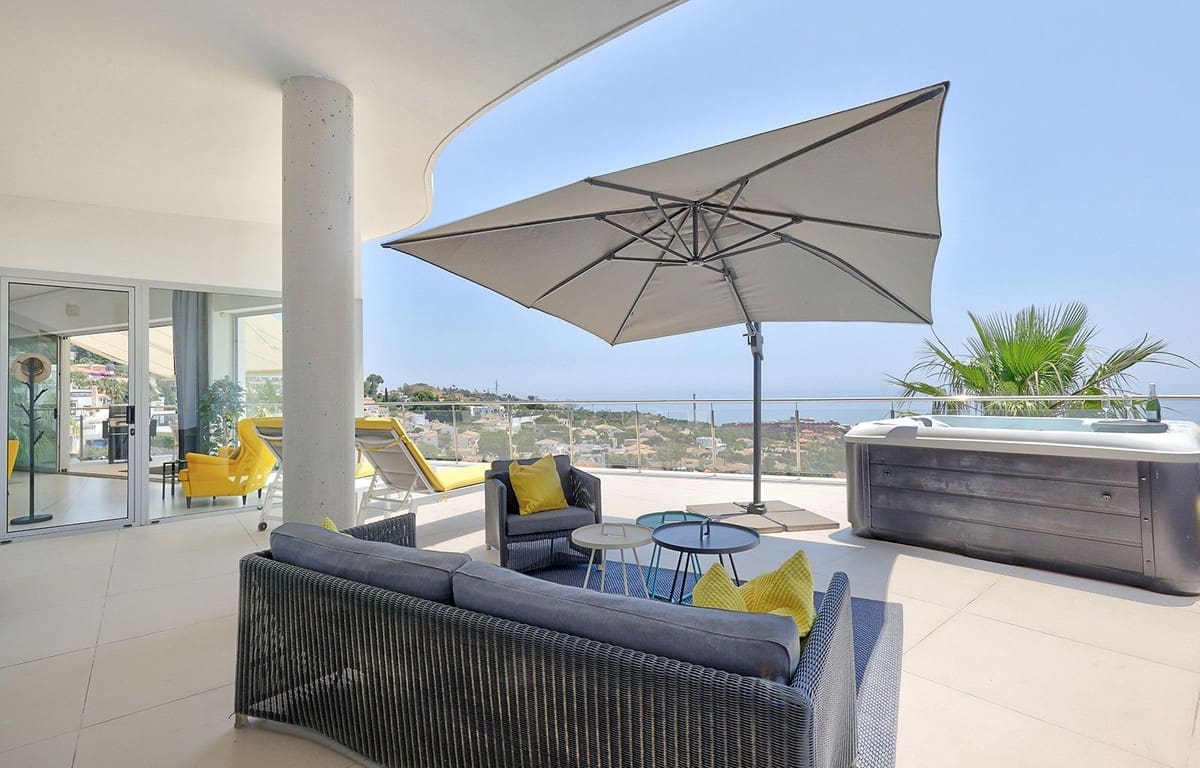 2 quarto Penthouse para venda em Benalmadena com piscina garagem - 899 000 € (Ref: 9058359)