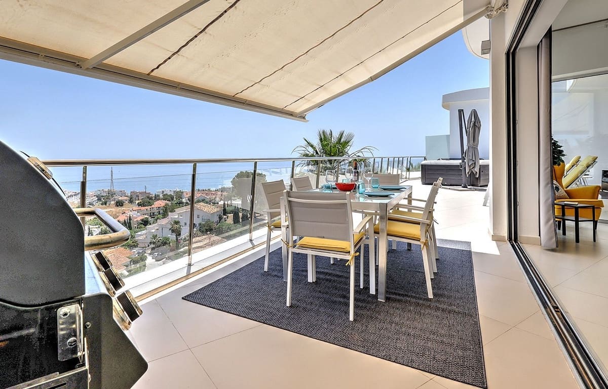 2 quarto Penthouse para venda em Benalmadena com piscina garagem - 899 000 € (Ref: 9058359)