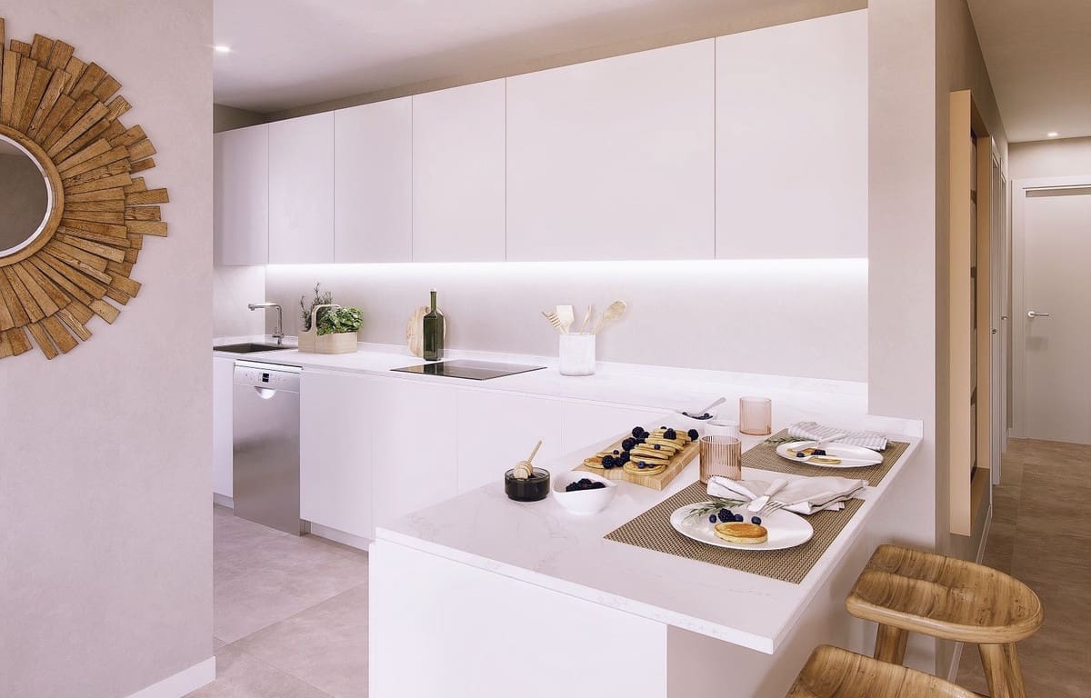 2 bedroom Apartment for sale in Torremolinos with pool garage - € 428,000 (Ref: 9061414)