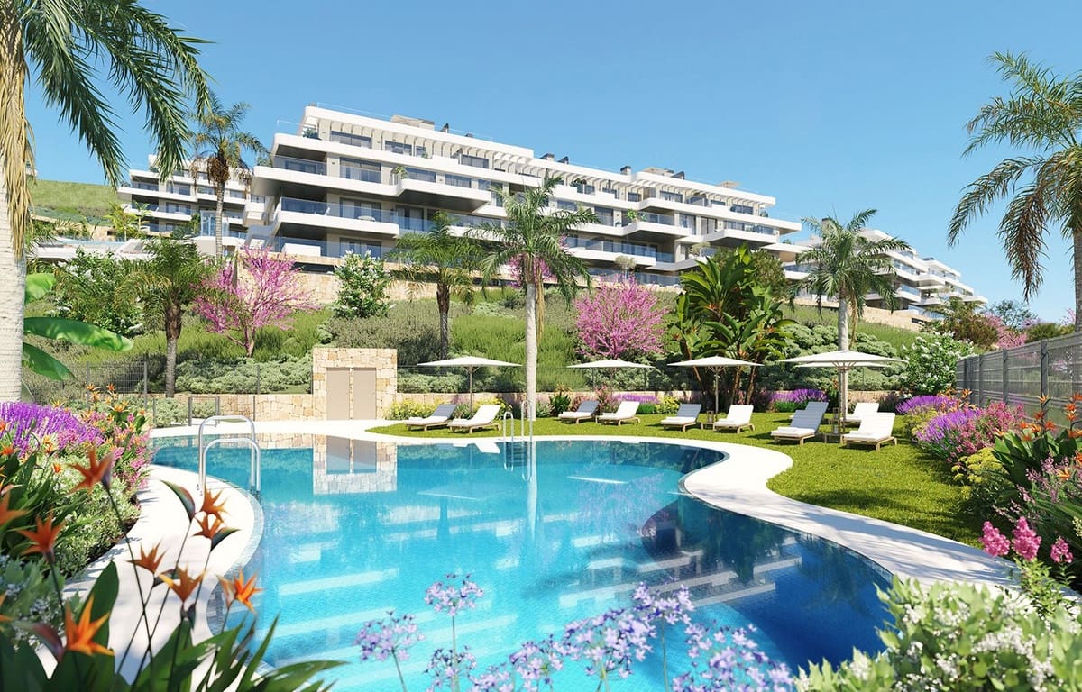 2 bedroom Apartment for sale in La Cala de Mijas with pool garage - € 535,000 (Ref: 9096966)