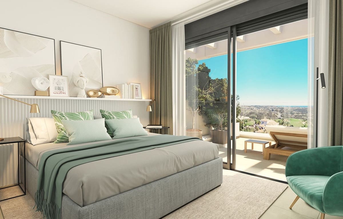 2 bedroom Apartment for sale in La Cala de Mijas with pool garage - € 535,000 (Ref: 9096966)