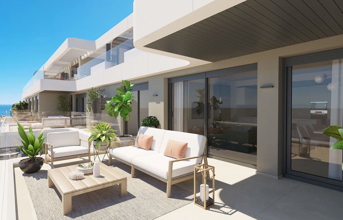 2 soveværelse Lejlighed til salg i La Cala de Mijas med swimmingpool garage - € 510.000 (Ref: 9096966)