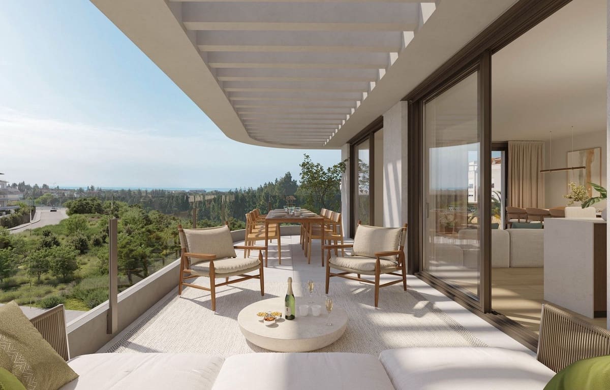 2 bedroom Penthouse for sale in Mijas Costa with pool garage - € 530,000 (Ref: 9109824)