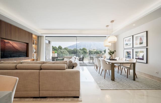 2 makuuhuone Huoneisto myytävänä paikassa Nueva Andalucia, Marbella mukana uima-altaan 
autotalli - 1 176 270 € (Ref: 9160021)