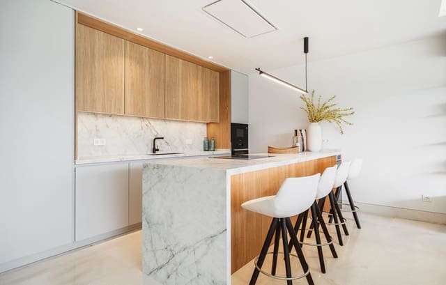 2 quarto Apartamento para venda em Nueva Andalucia, Marbella com piscina garagem - 1 150 770 € (Ref: 9160021)