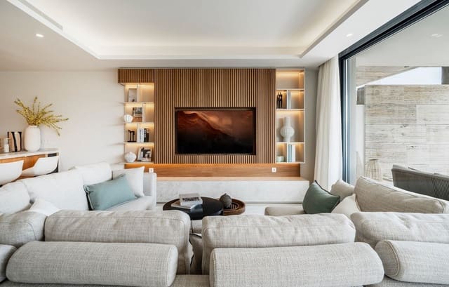 2 soverom Leilighet til salgs i Nueva Andalucia, Marbella med svømmebasseng garasje - € 1 150 770 (Ref: 9160021)