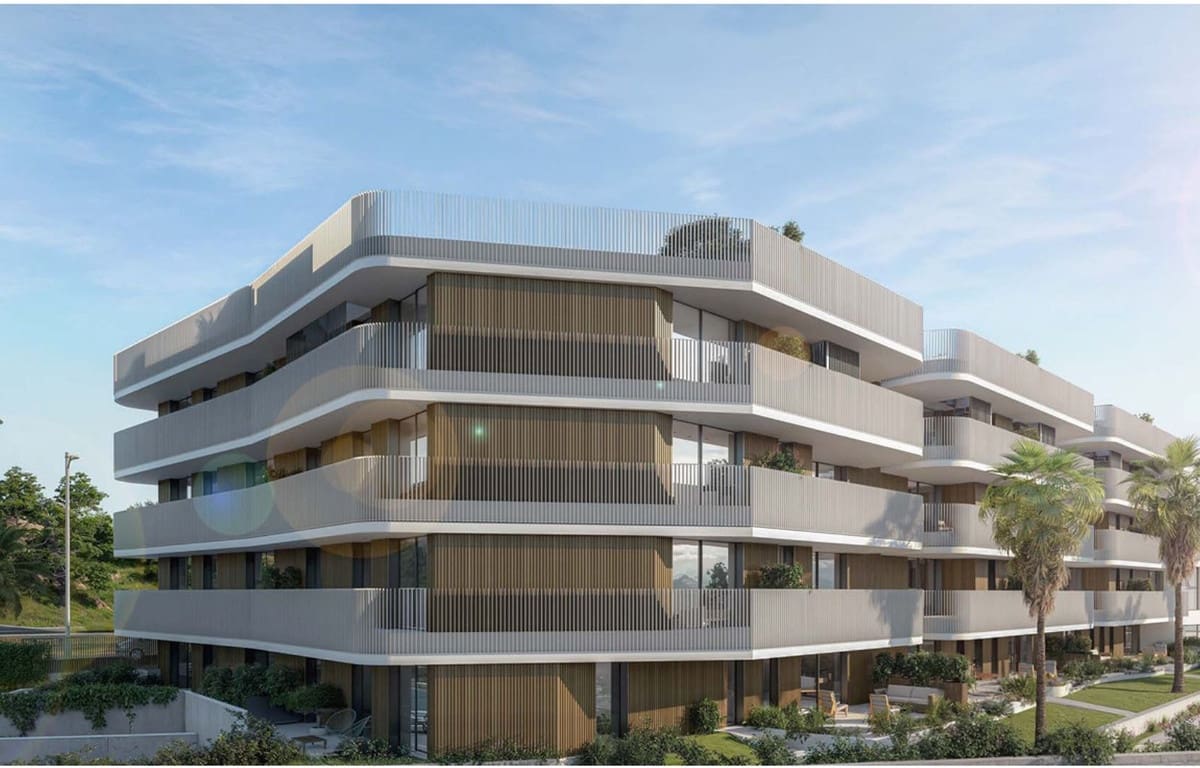 2 soverom Leilighet til salgs i Estepona med svømmebasseng garasje - € 462 000 (Ref: 9181692)