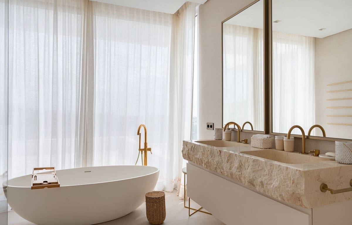 4 sypialnia Willa na sprzedaż w Los Flamingos z basenem garażem - 3 500 000 € (Ref: 9244493)