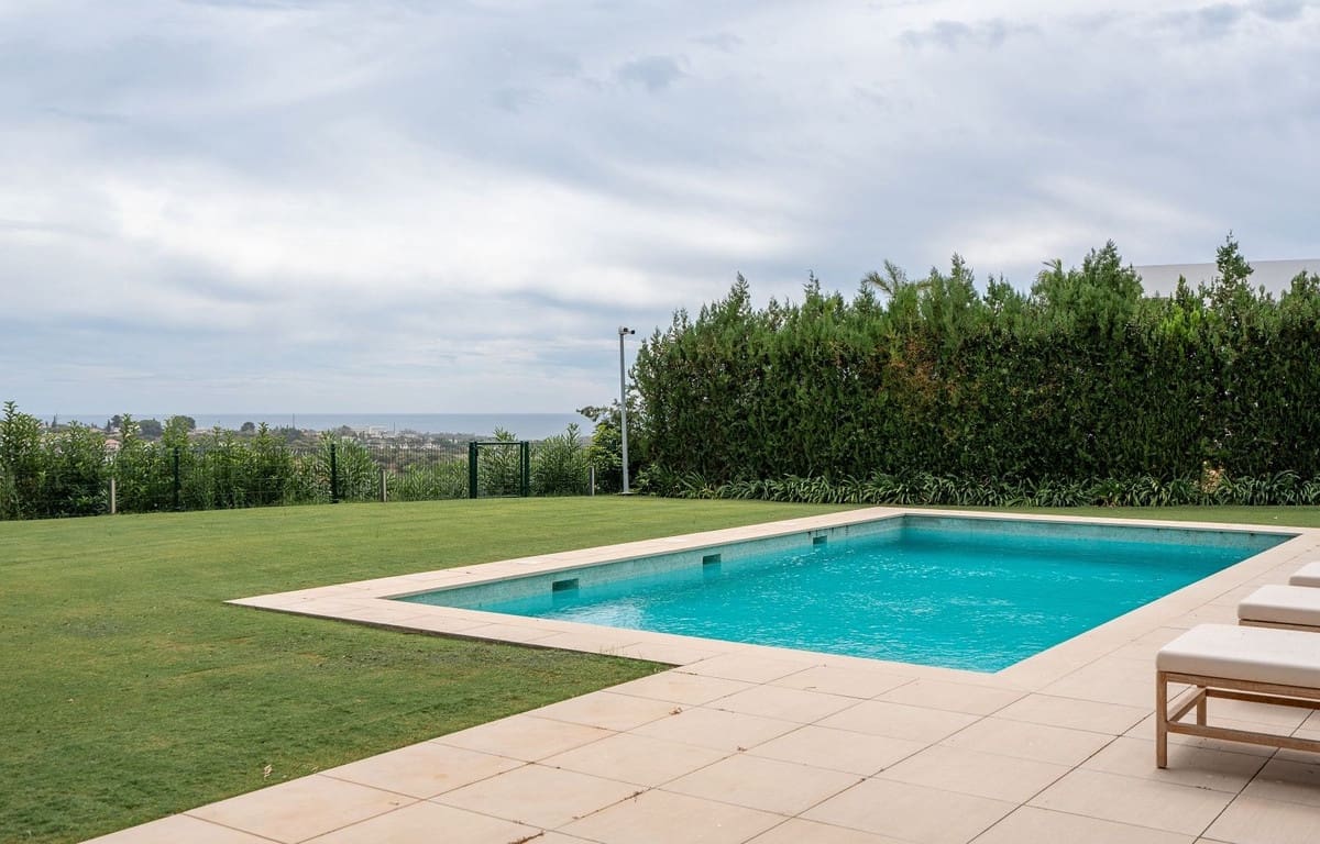 4 sypialnia Willa na sprzedaż w Los Flamingos z basenem garażem - 3 500 000 € (Ref: 9244493)