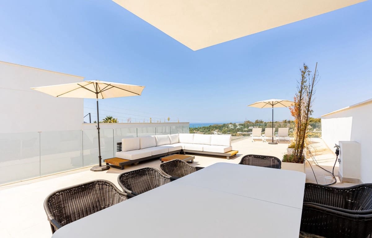 4 soverom Villa til salgs i Marbella med svømmebasseng garasje - € 1 890 000 (Ref: 9332674)