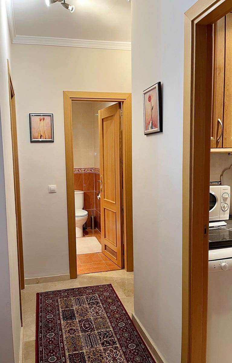 Apartamento de 2 habitaciones en Fuengirola en venta con piscina garaje - 289.000 € (Ref: 9345735)