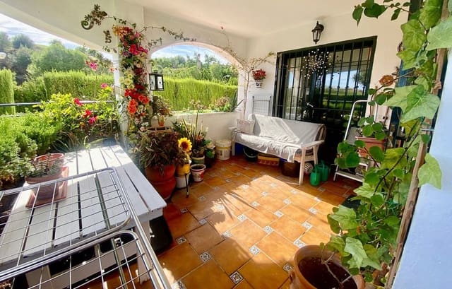 2 Zimmer Apartment zu verkaufen in Benalmádena mit Pool - 310.000 € (Ref: 9400075)