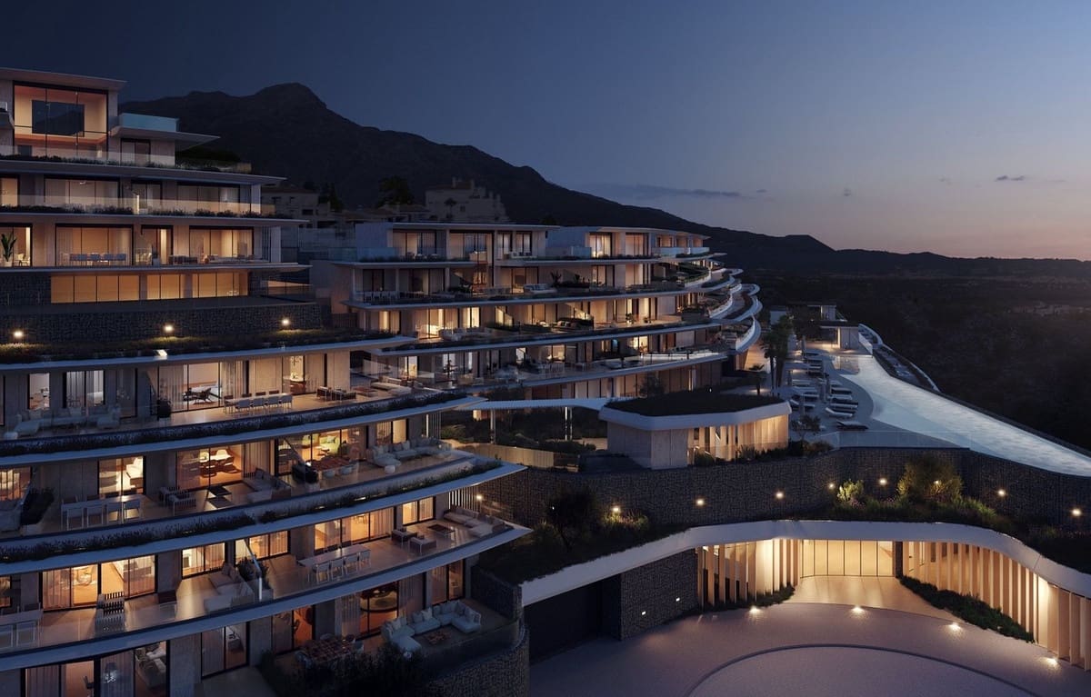 Apartamento de 1 habitación en La Quinta en venta con piscina garaje - 707.972 € (Ref: 9417503)