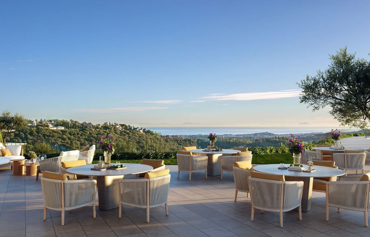 Apartamento de 1 habitación en La Quinta en venta con piscina garaje - 707.972 € (Ref: 9417503)