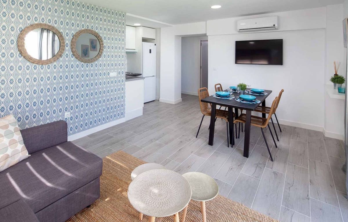 7 slaapkamer Appartement te koop in Benalmadena Costa met garage - € 1.295.000 (Ref: 9430822)