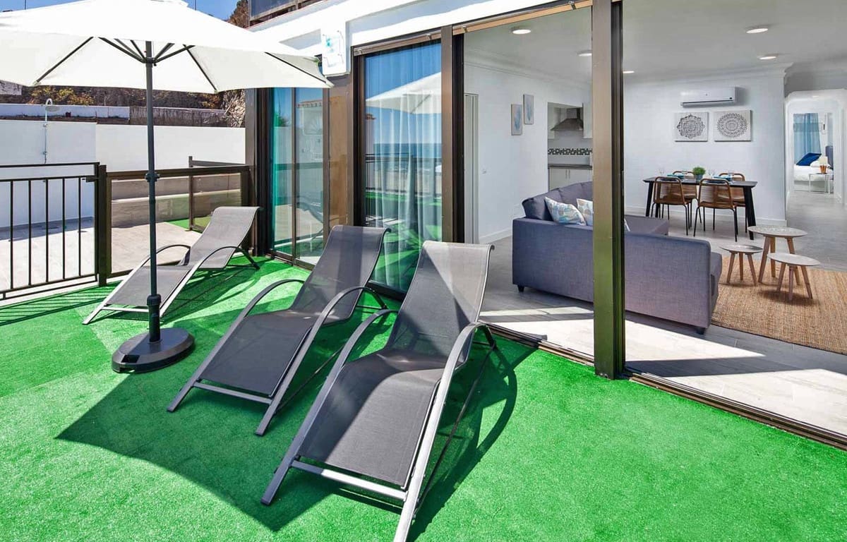 7 bedroom Apartment for sale in Benalmadena Costa with garage - € 1,295,000 (Ref: 9430822)