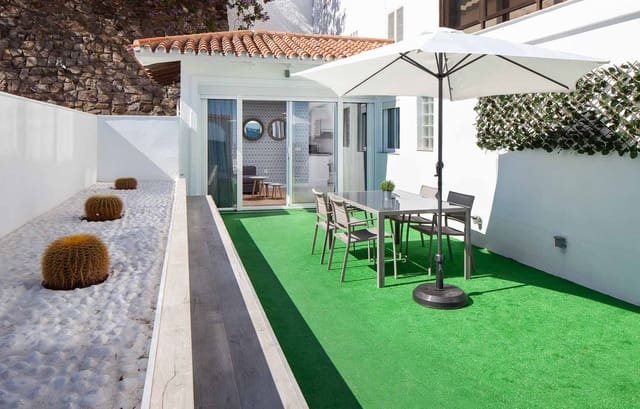 7 chambre Appartement à vendre à Benalmadena Costa, Benalmádena avec garage - 1 295 000 € (Ref: 9430822)