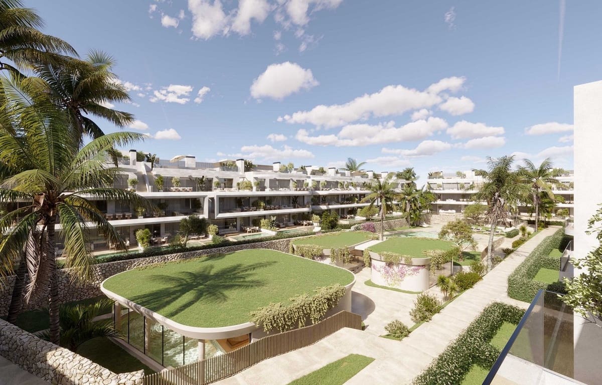 2 bedroom Apartment for sale in Estepona with pool garage - € 519,000 (Ref: 9462947)