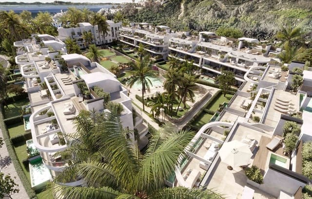 Apartamento de 2 habitaciones en Estepona en venta con piscina garaje - 519.000 € (Ref: 9462947)