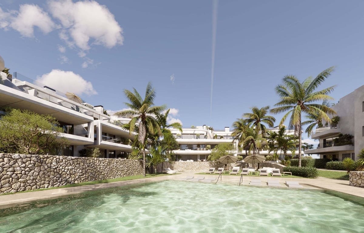 1 bedroom Apartment for sale in Estepona with pool garage - € 439,000 (Ref: 9462947)