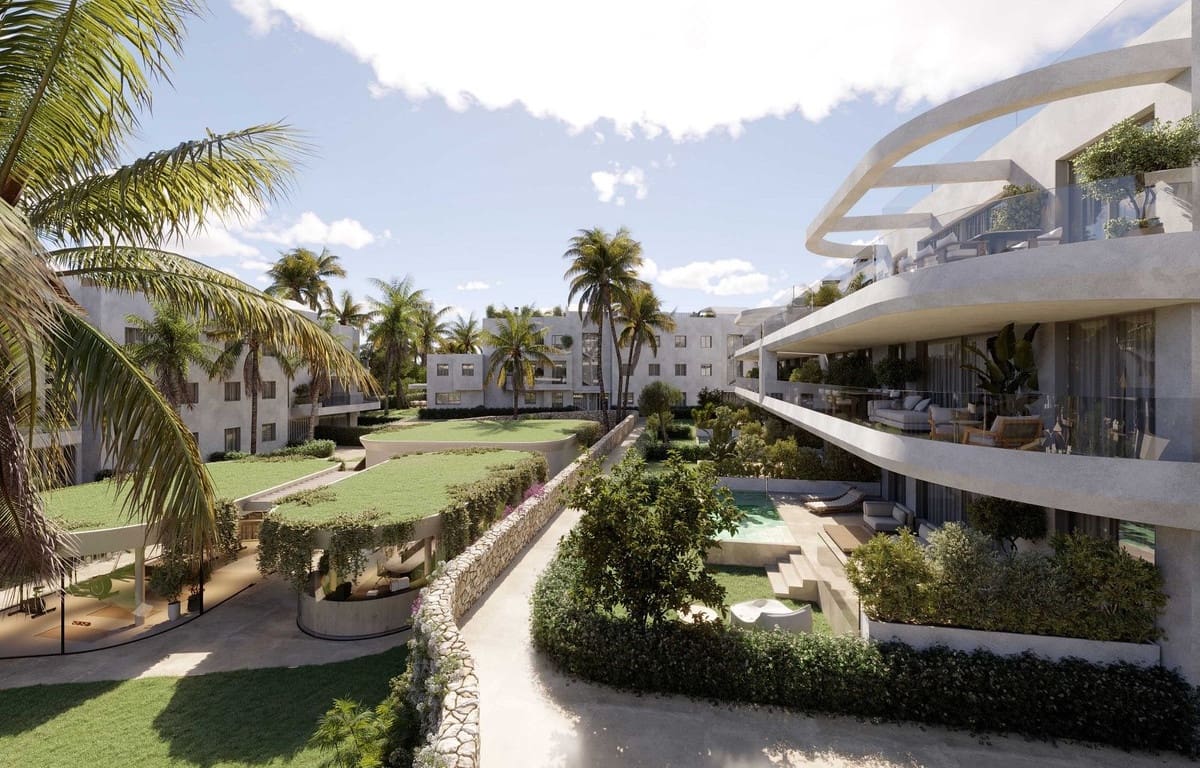 2 bedroom Apartment for sale in Estepona with pool garage - € 539,000 (Ref: 9462947)