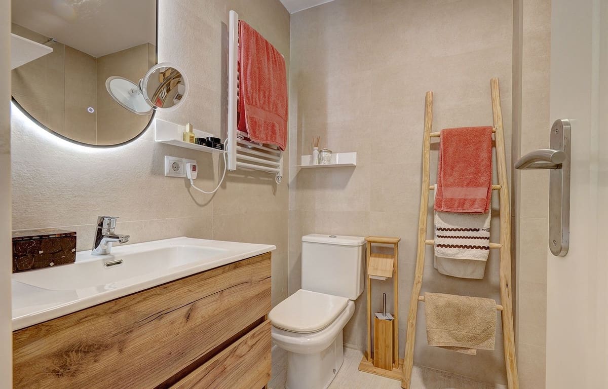 1 bedroom Apartment for sale in Riviera del Sol with pool garage - € 289,000 (Ref: 9534461)