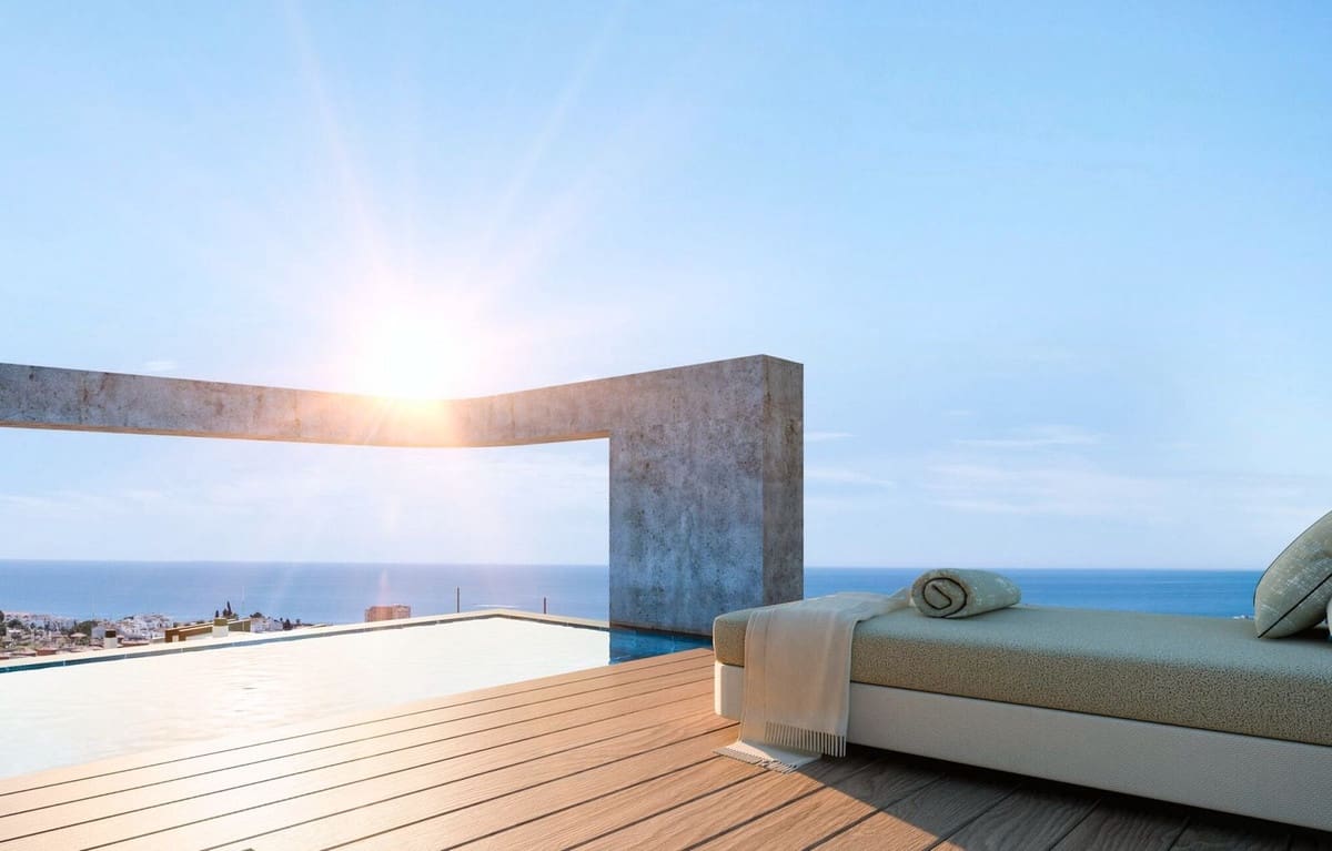 3 makuuhuone Huoneisto myytävänä paikassa Elviria mukana uima-altaan 
autotalli - 740 000 € (Ref: 9549975)