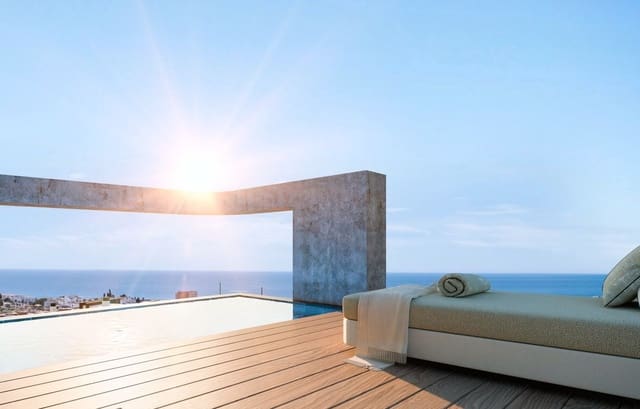 3 soveværelse Lejlighed til salg i Elviria, Marbella med swimmingpool garage - € 740.000 (Ref: 9549975)