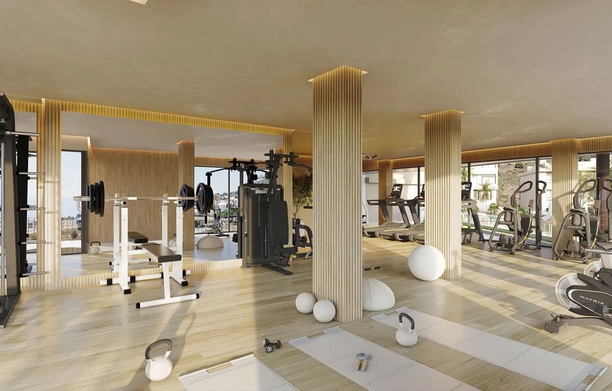 Apartamento de 2 habitaciones en Fuengirola en venta con piscina garaje - 449.000 € (Ref: 9550111)