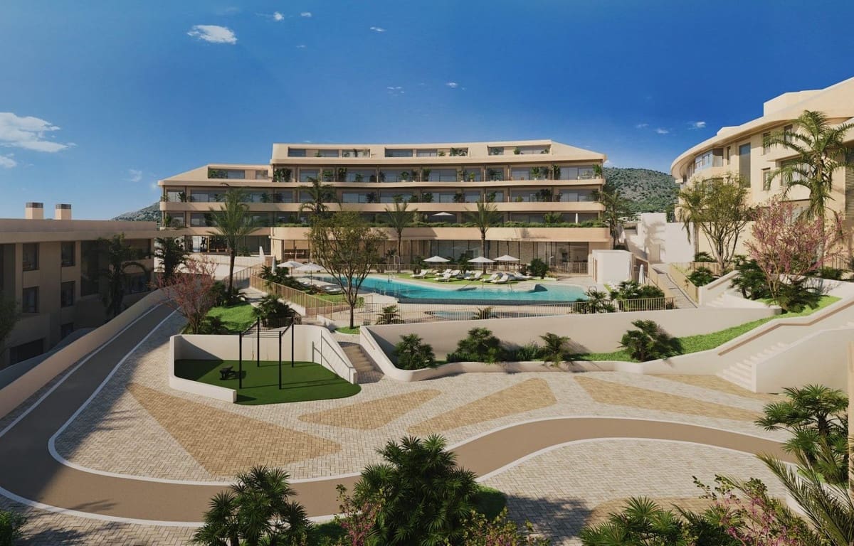 Apartamento de 2 habitaciones en Fuengirola en venta con piscina garaje - 449.000 € (Ref: 9550111)